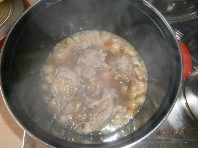 Kichererbsen Eintopf mit Futterrüben und Rindfleisch - Rezept - Bild Nr. 2