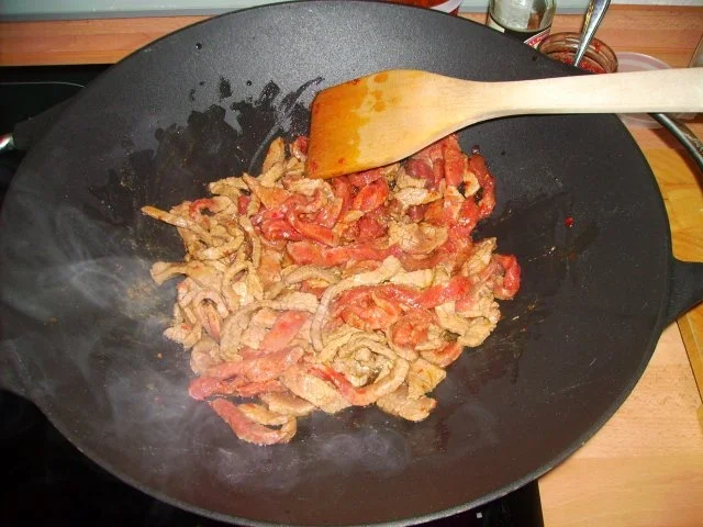 Scharfes Rindfleisch mit Zwiebeln - Rezept - Bild Nr. 4