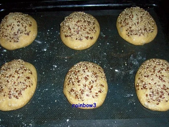 Rezept: Backen: Dinkel-Brötchen Bild Nr. 4 Backen: Dinkel-Brötchen - Rezept - Bild Nr. 4