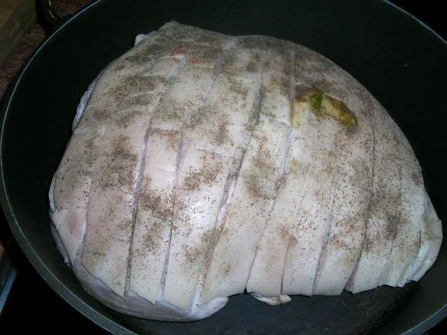 glasierte Spanferkelkeule mit Maisküchlein - Rezept - Bild Nr. 9