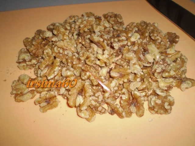 Rezept: Walnusslikör Bild Nr. 2 Walnusslikör - Rezept - Bild Nr. 2