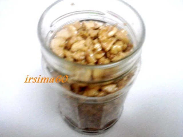 Rezept: Walnusslikör Bild Nr. 6 Walnusslikör - Rezept - Bild Nr. 6