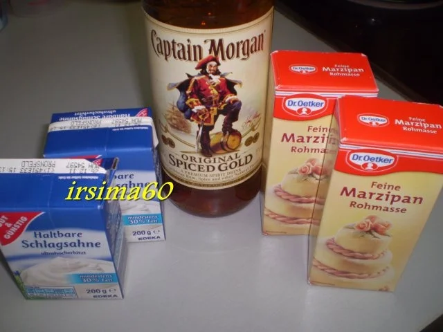 Rezept: Marzipanlikör Bild Nr. 3 Marzipanlikör - Rezept - Bild Nr. 3