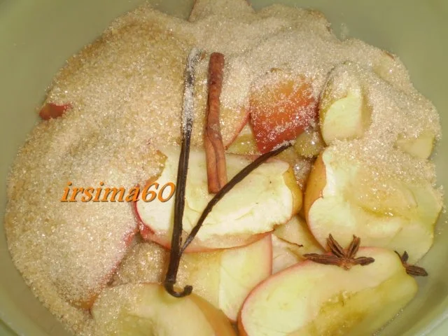 Rezept: Bratapfellikör Bild Nr. 6 Bratapfellikör - Rezept - Bild Nr. 6