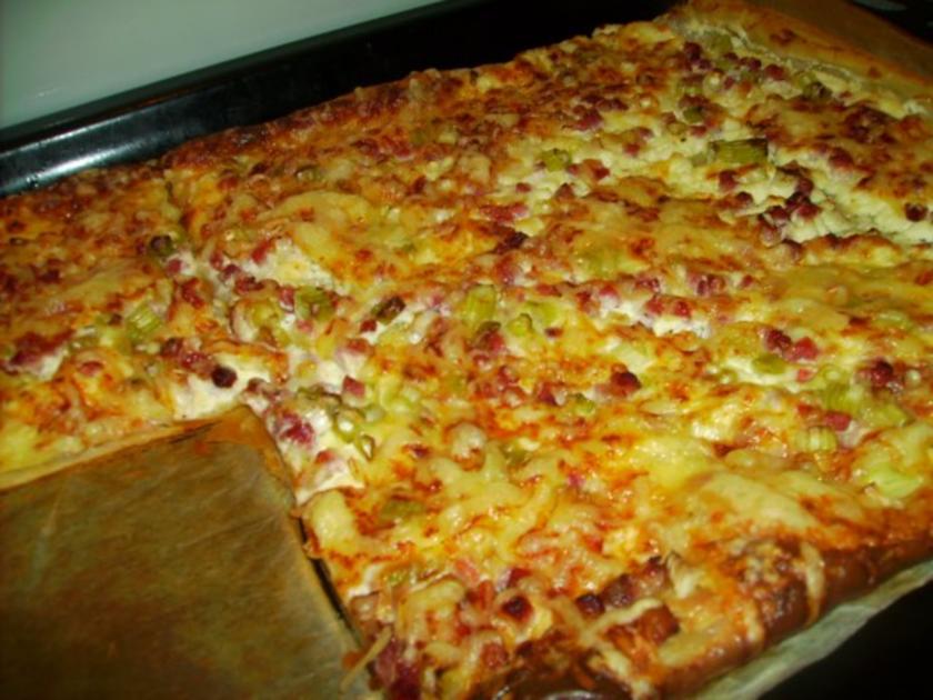 Ruck Zuck Speckkuchen - schnell &amp; einfach - 329 kcal/100g