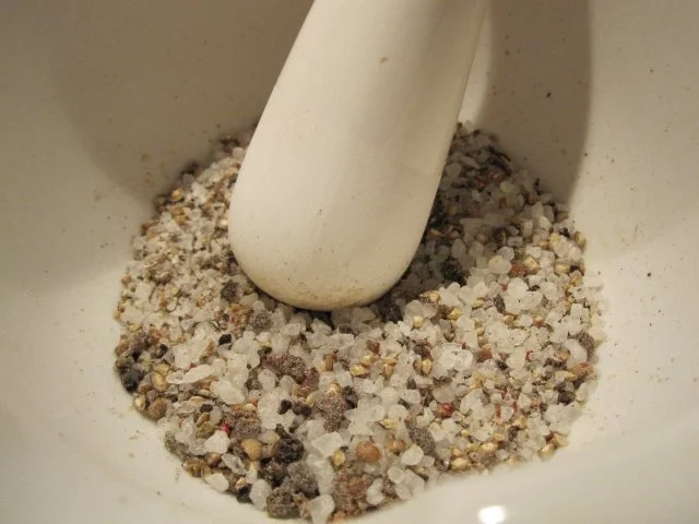 Gewürze: Bunte Pfefferkörner-Meersalzmischung - Rezept - Bild Nr. 3