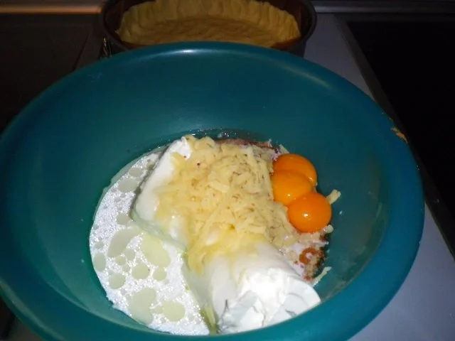 Rezept: Quark - Marzipan - Schoko - Kuchen Bild Nr. 2 Quark - Marzipan - Schoko - Kuchen - Rezept - Bild Nr. 2