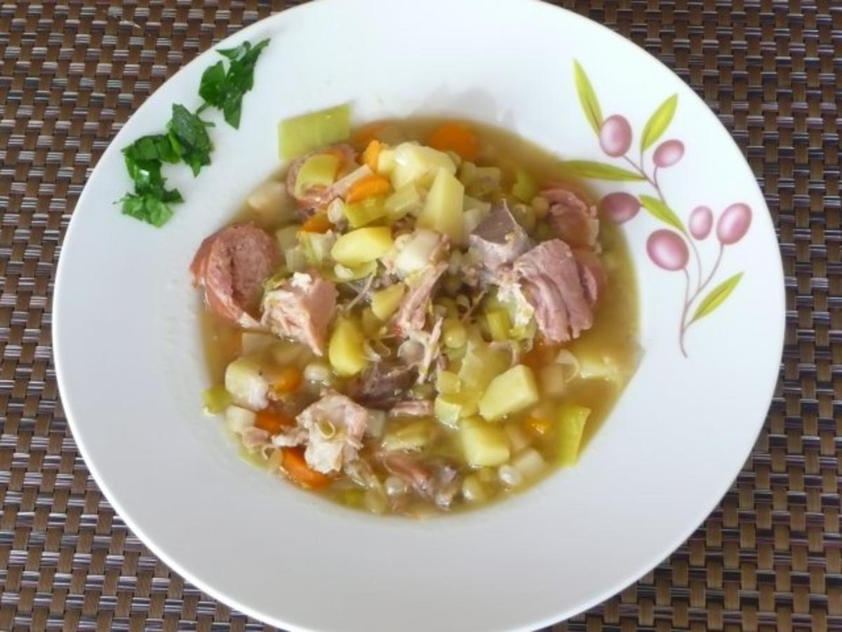 Bilder für Erbsensuppe nach Omas Art - Rezept