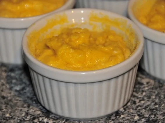 Polentasoufflé mit mediterranem Kürbisgemüse - Rezept - Bild Nr. 5