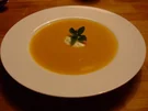 Rezept: Kürbis-Kartoffel-Suppe mit Vanille, Ingwer und Orange Kürbis-Kartoffel-Suppe mit Vanille, Ingwer und Orange - Rezept