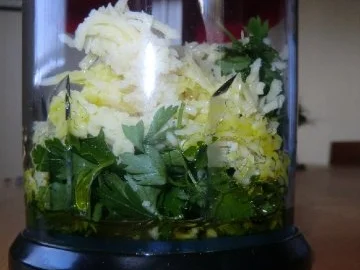 Rezept: Kräuterpesto Bild Nr. 2 Kräuterpesto - Rezept - Bild Nr. 2