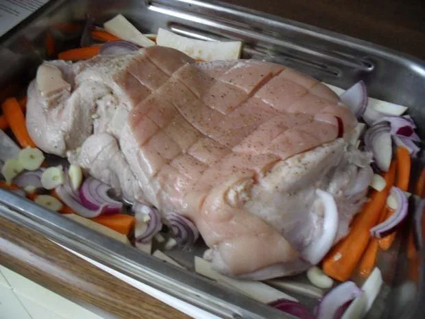 Spanferkelkeule Nr. 2 mit Gemüse - Rezept - Bild Nr. 4