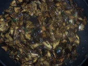 Rinderstaek an Waldpilzen und Bratkartoffeln - Rezept