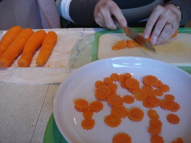 Rezept: Möhrenblütengemüse Bild Nr. 6 Möhrenblütengemüse - Rezept - Bild Nr. 6