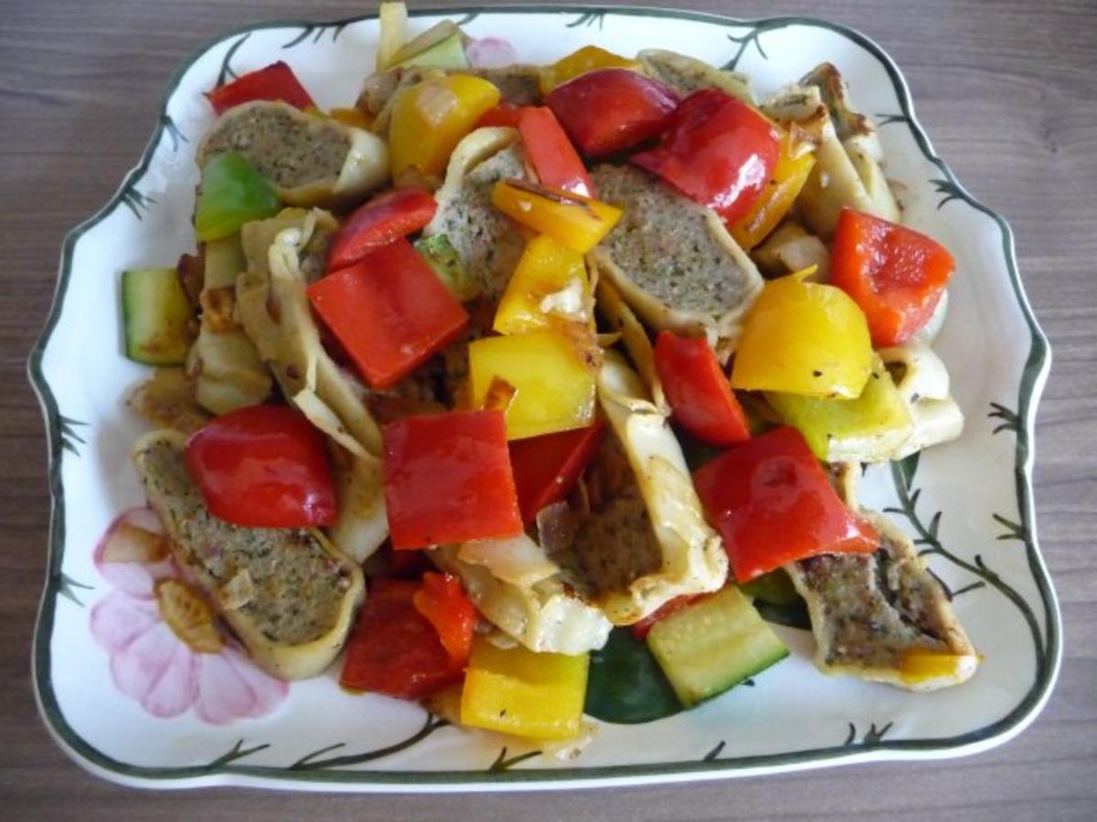 Bilder für Fixe Küche : Bunte Maultaschen-Pfanne - Rezept