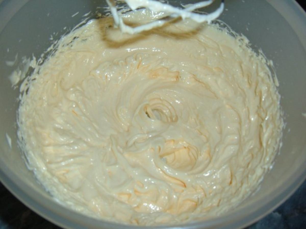 Kuchen : Küchlein mit Mandeln - Rezept - Bild Nr. 3