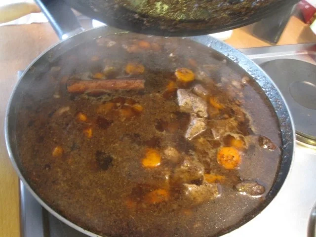 Rezept: Schokonudeln mit Rindergulasch Bild Nr. 4 Schokonudeln mit Rindergulasch - Rezept - Bild Nr. 4