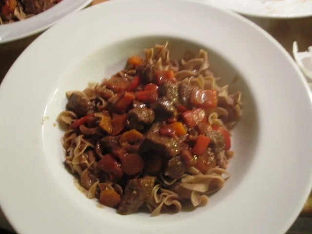 Rezept: Schokonudeln mit Rindergulasch Bild Nr. 10 Schokonudeln mit Rindergulasch - Rezept - Bild Nr. 10