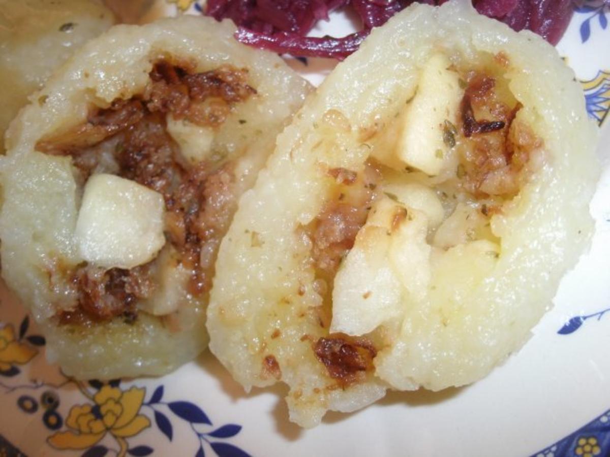 Bilder für Kartoffelklöße gefüllt - Rezept