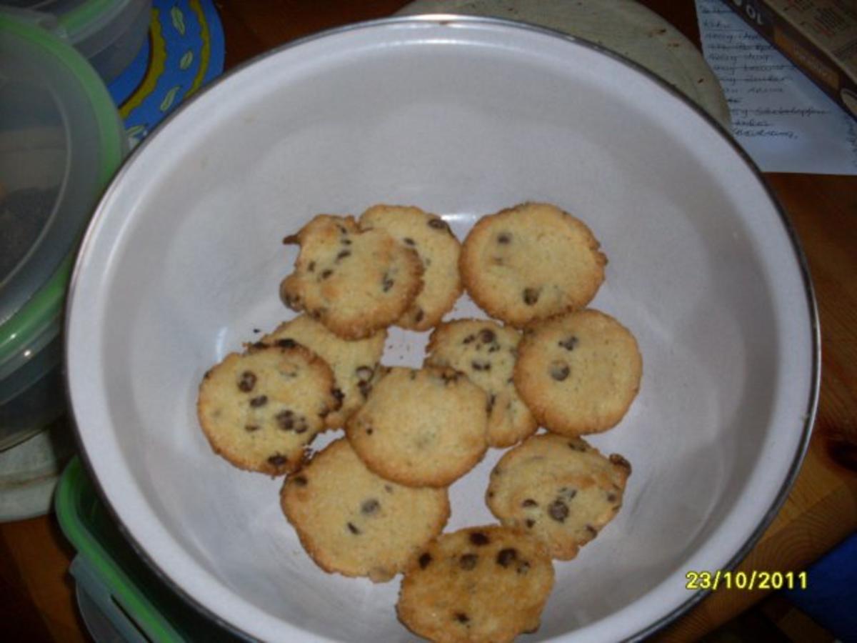 Kekse mit Schokotröpfchen - Rezept - Bild Nr. 2