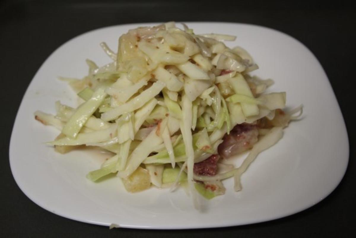 Bilder für Weißkohl-Ananas-Salat mit fruchtiger Senfdressing - Rezept