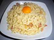 Nudeln - in Pestosauce - Rezept