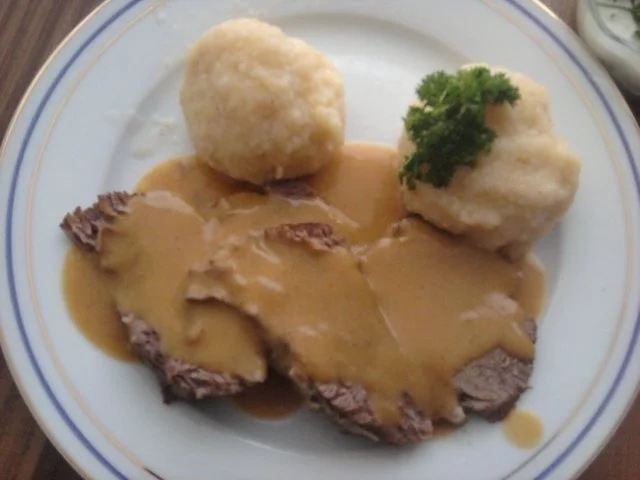 Rezept: Halbseidene Klöße ganz einfach Bild Nr. 6 Halbseidene Klöße ganz einfach - Rezept - Bild Nr. 6