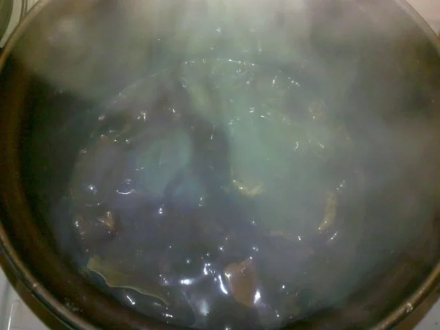 Nudeln: Ostasiatische Pilzsoße auf Spaghettis - Rezept - Bild Nr. 2