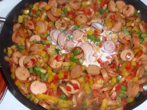 Würstl-Paprika-Nudeltopf - Rezept - Bild Nr. 5