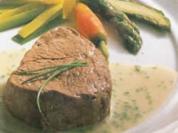 Gedämpftes Rinderfilet mit Schnittlauchsauce - Rezept