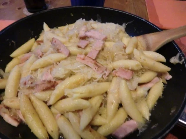 Schupfnudeln mit Kasseler und Sauerkraut - Rezept - Bild Nr. 3