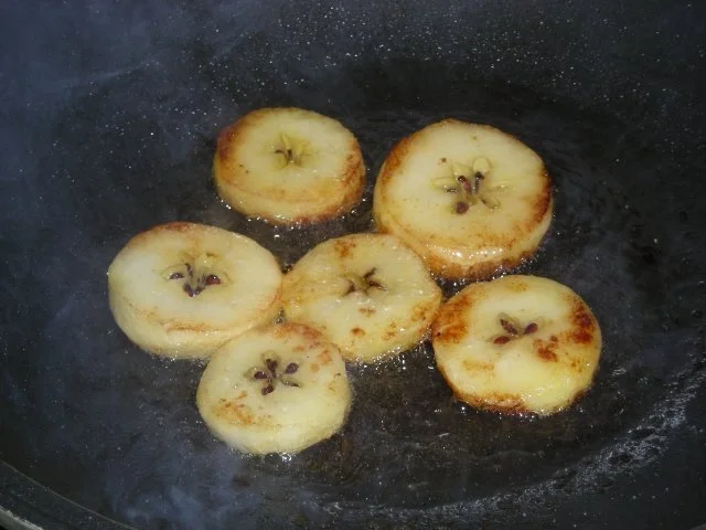 Rezept: Lebergeschnetzeltes auf Apfel - Zwiebelbett Bild Nr. 3 Lebergeschnetzeltes auf Apfel - Zwiebelbett - Rezept - Bild Nr. 3