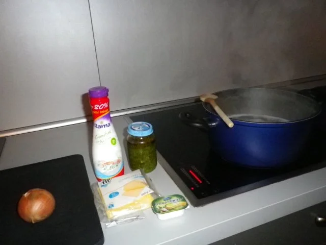 Rezept: Käse - Kräuter - Spaghetti Bild Nr. 3 Käse - Kräuter - Spaghetti - Rezept - Bild Nr. 3