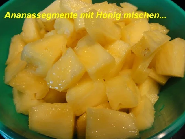Rezept: Dessert: HONIGANANAS + VANILLEJOGHURT Bild Nr. 5 Dessert: HONIGANANAS + VANILLEJOGHURT - Rezept - Bild Nr. 5