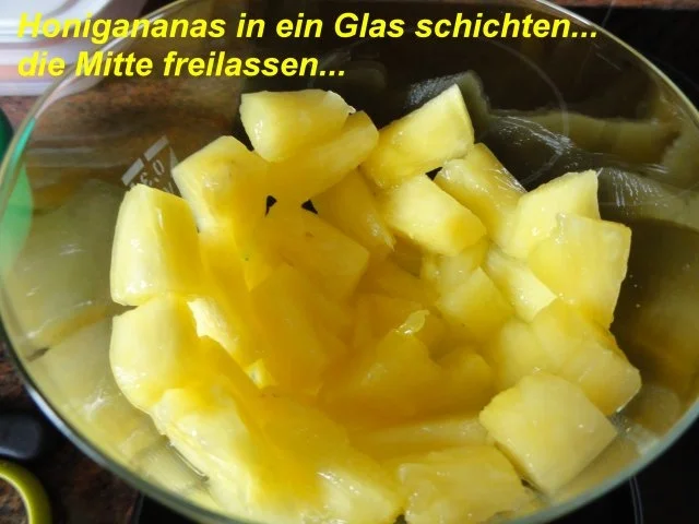Rezept: Dessert: HONIGANANAS + VANILLEJOGHURT Bild Nr. 7 Dessert: HONIGANANAS + VANILLEJOGHURT - Rezept - Bild Nr. 7