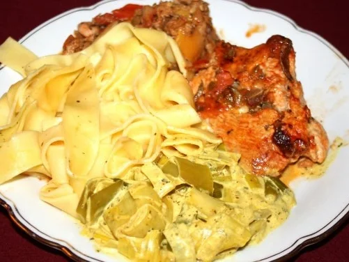 Putenschnitzel, Laucheintopf, Gemüsepfanne mit Thunfisch und Bandnudeln - Rezept