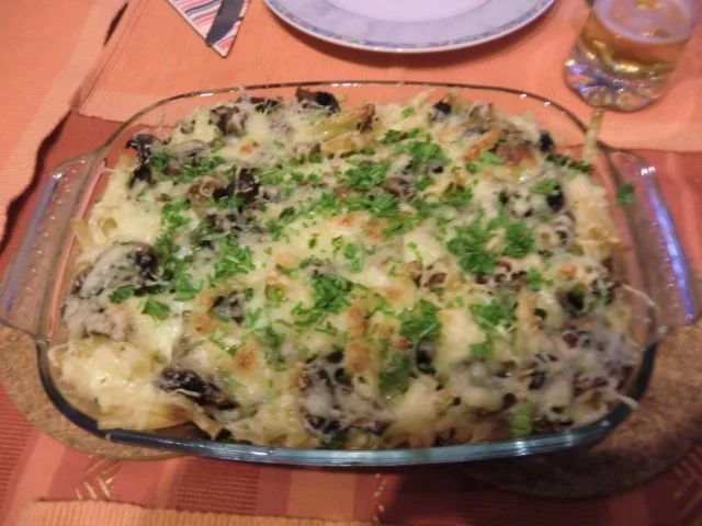 Rezept: Maccaroniauflauf mit Schinken und Champignons Bild Nr. 3 Maccaroniauflauf mit Schinken und Champignons - Rezept - Bild Nr. 3