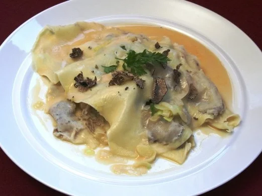 Hummer-Lasagne mit schwarzen Trüffeln - Rezept