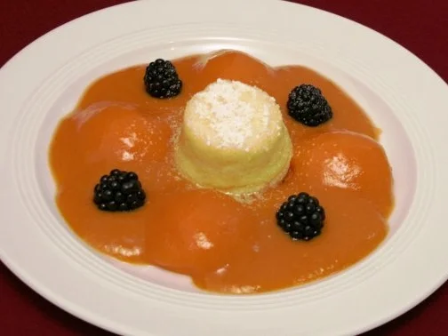 Rezept: Grieß-Soufflé mit Aprikosen Grieß-Soufflé mit Aprikosen - Rezept
