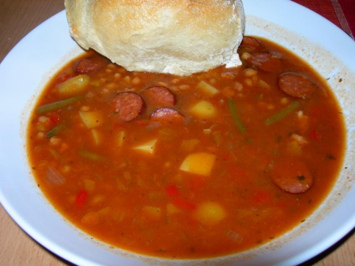 Bohnensuppe mit Rinderfond und Gemüsefond - Rezept mit Bild - kochbar.de