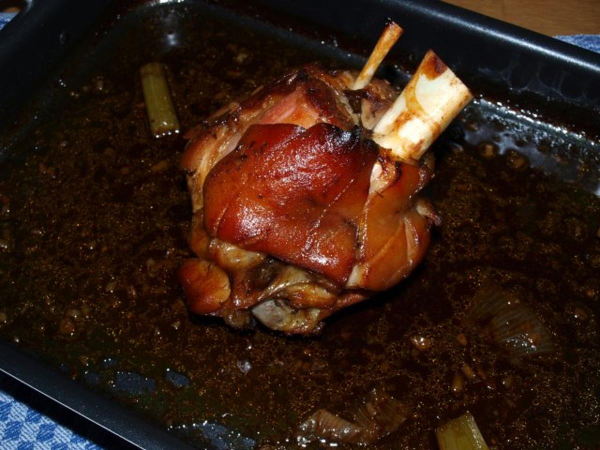 Bilder für Rheinische Schweinshaxe aus dem Ofen - Rezept