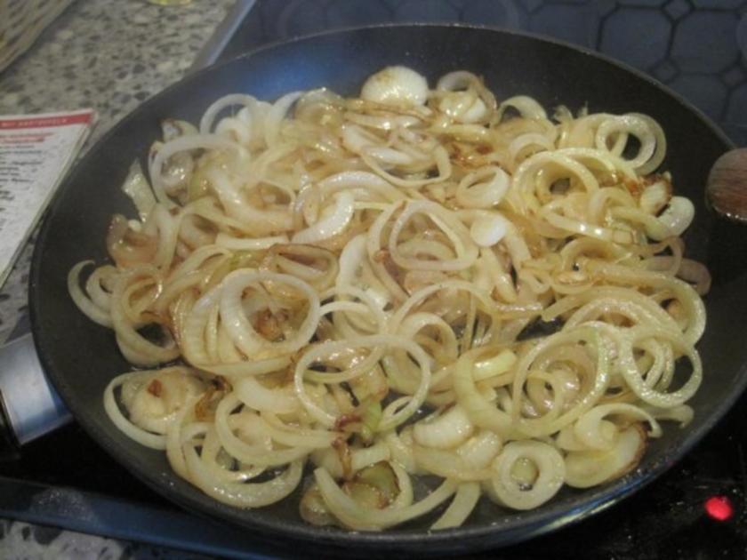 Schweinefilet auf Kartoffel Karotten Gratin mit Zwiebelkruste - einfach ...