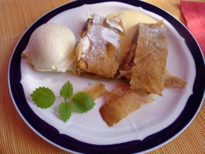 Rezept: Apfelstrudel Apfelstrudel - Rezept