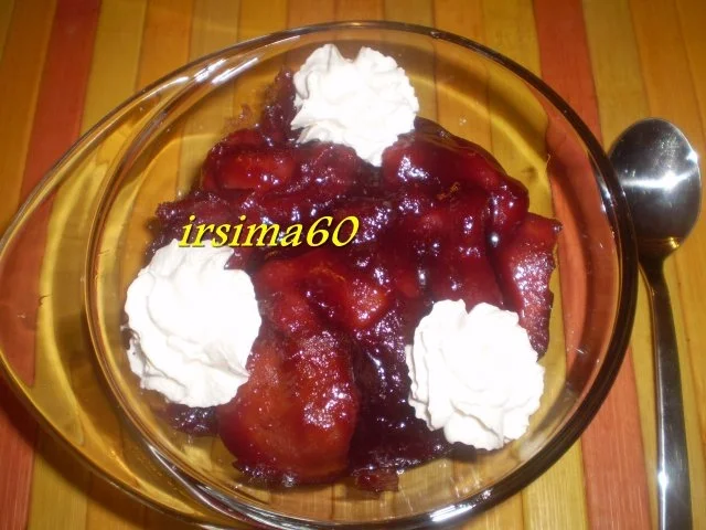 Rotwein Mispeln - Rezept