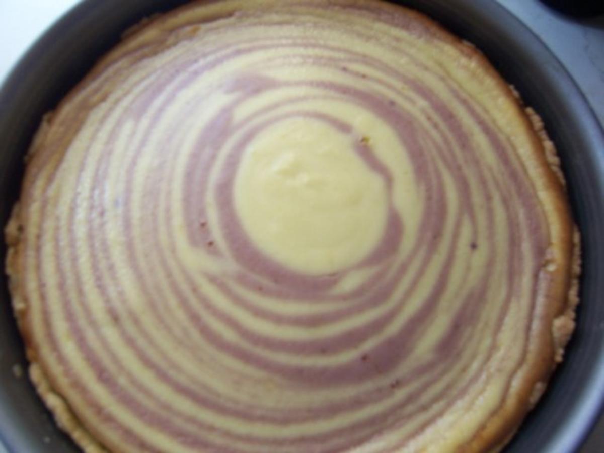 Käsekuchen mit Zebrastreifen - Rezept - Bild Nr. 2