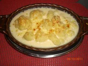 Blumenkohl in Käsesahnesoße überbacken - Rezept