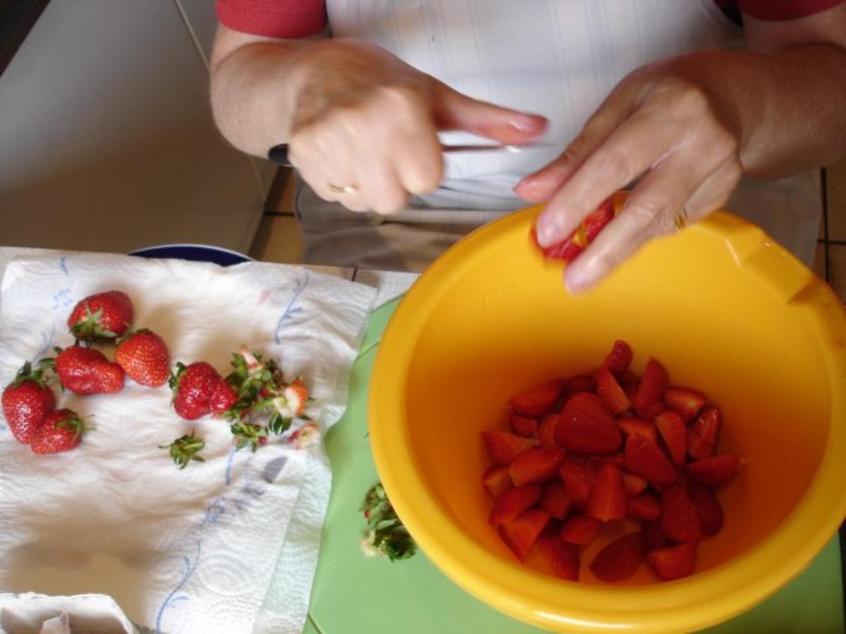 Spaghetti-Eis - Rezept - Bild Nr. 3