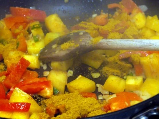 Rezept: Chicken-Curry "Colombo" Bild Nr. 5 Chicken-Curry "Colombo" - Rezept - Bild Nr. 5