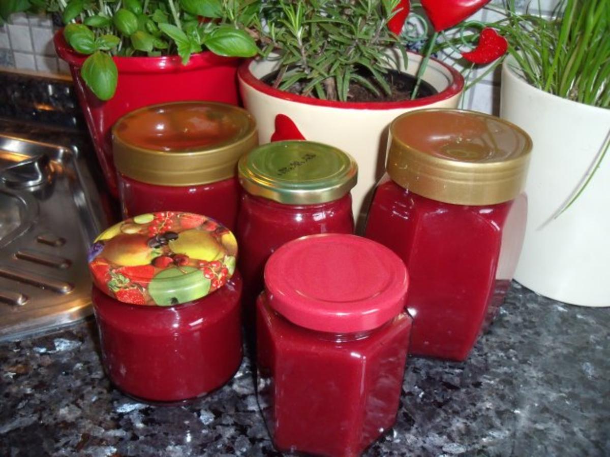 Pflaumen-Lebkuchen-Marzipan-Marmelade - Rezept - kochbar.de
