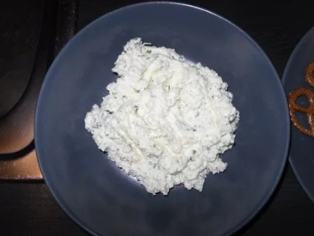 Zweierlei Spundekäs - Rezept - Bild Nr. 3